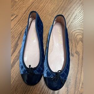 Pretty Ballerina navy velvet ballet flats